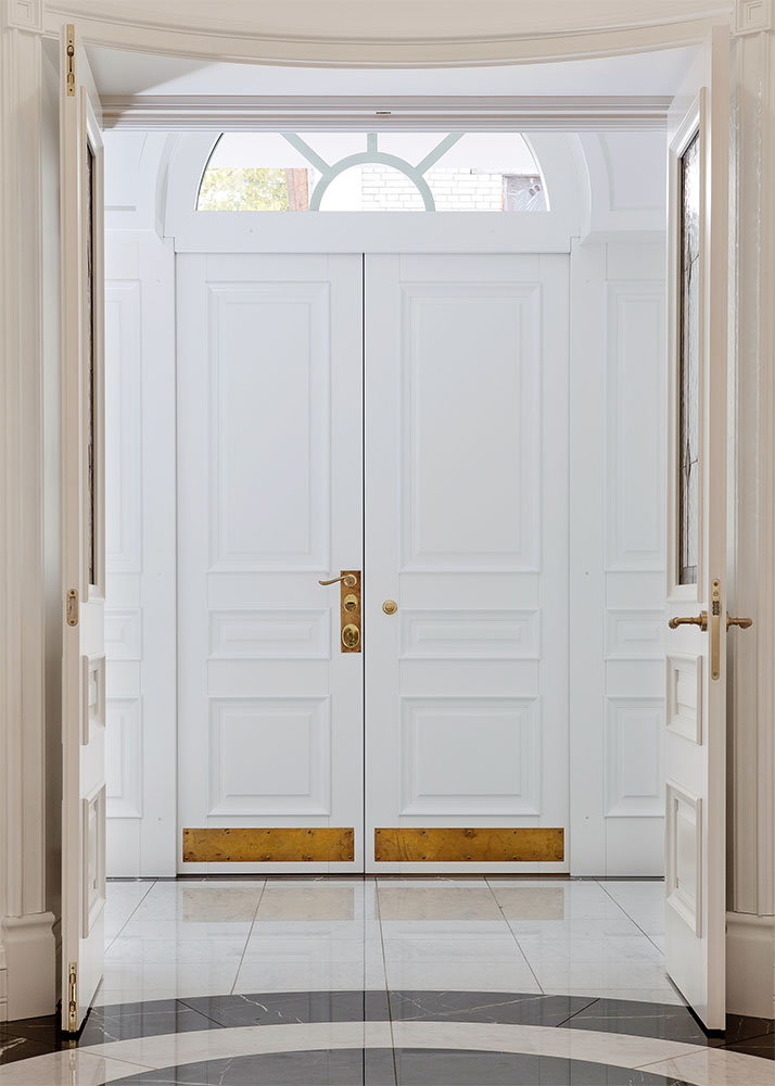 Двери входные уличные NEW CLASSIC от ET Group