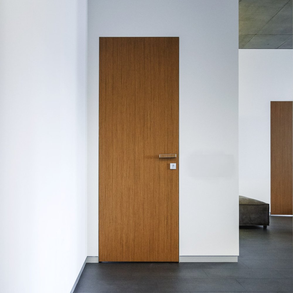 Двері прихованого монтажу SecretDoors преміум 45 шпон ясеня тонований Двері прихованого монтажу SecretDoors преміум 45 шпон ясеня тонований